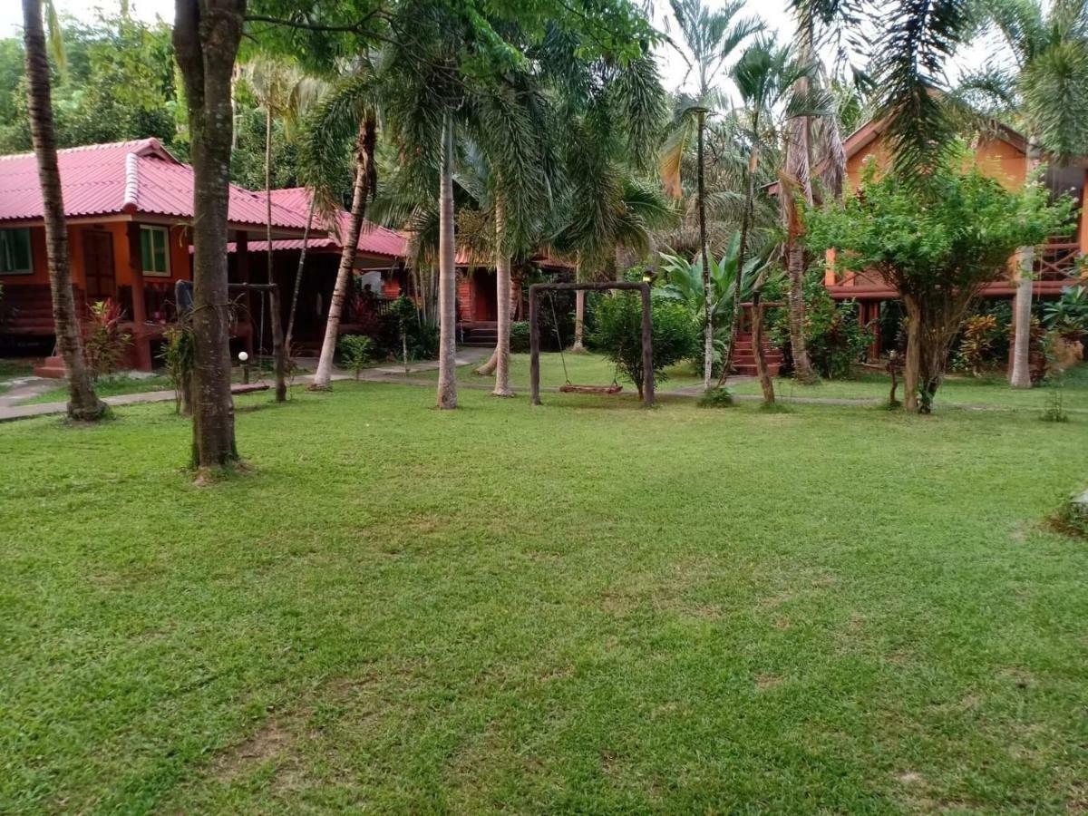 Khao Sok Nung House Otel Khao Sok National Park Dış mekan fotoğraf